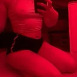 OnlyFans cuenta barely1egal avatar 1