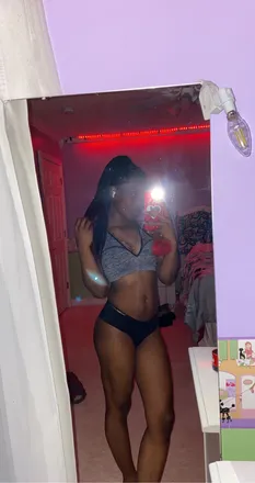 OnlyFans cuenta theuniquebeauty header 2