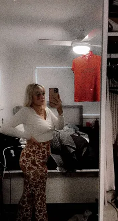 OnlyFans cuenta badbitch7201 header 2