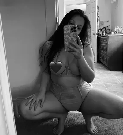 OnlyFans cuenta mommalikesitrough avatar 1