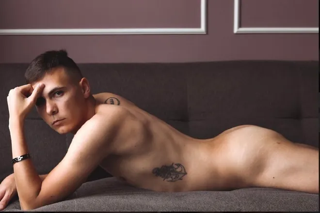 OnlyFans cuenta kaoedn header 2