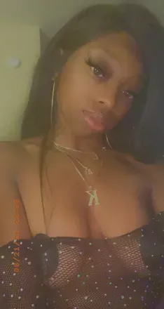 OnlyFans cuenta moni1743 avatar 1