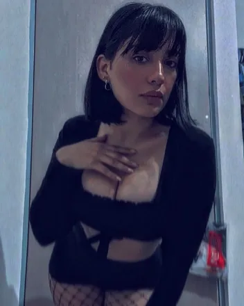 OnlyFans cuenta v_mjmz header 2
