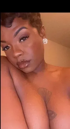 OnlyFans cuenta mystiquemonroee avatar 1