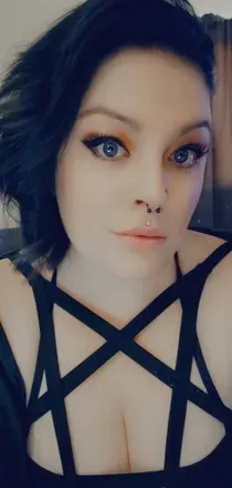 OnlyFans of anthrogothqueen