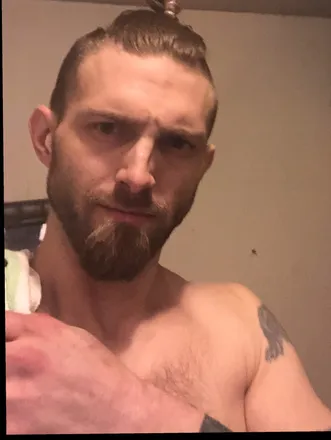 OnlyFans cuenta u106261838 header 2
