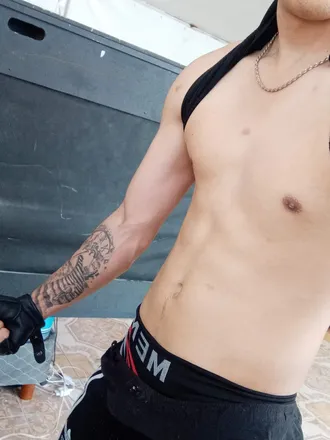 OnlyFans cuenta mani.vazquez.rodriguez header 2