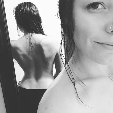 OnlyFans cuenta sadiesong header 2