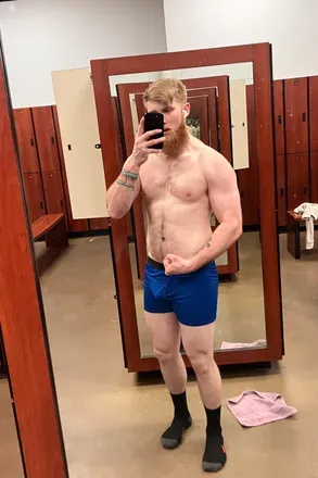 OnlyFans account  kyhlerpc header 2
