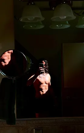 OnlyFans cuenta itsjustmaxx header 2