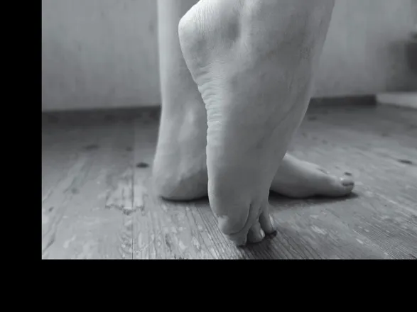 OnlyFans account  feetlovepicsforyou header 2