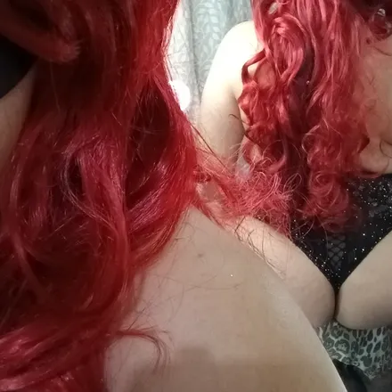OnlyFans cuenta rojisintensa header 2