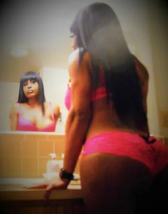 OnlyFans cuenta monaloud2you header 2
