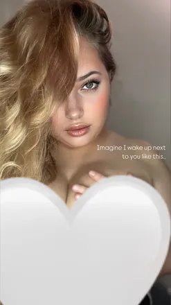 OnlyFans cuenta polaroidnudes previous_avatars_1 3