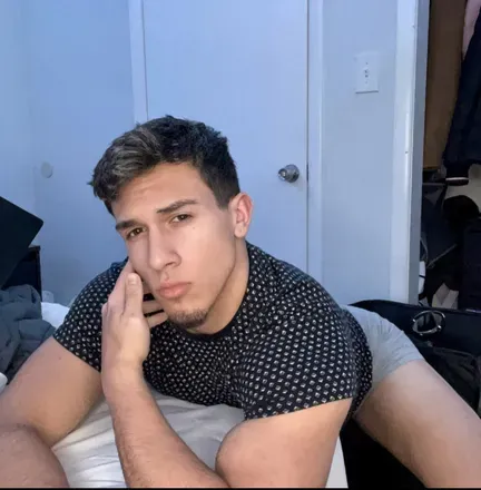 OnlyFans account  gregscake avatar 1