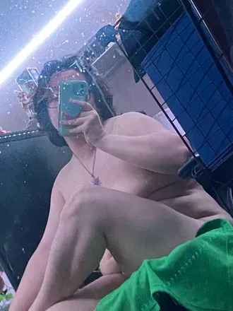 OnlyFans cuenta sinfulstardust header 2