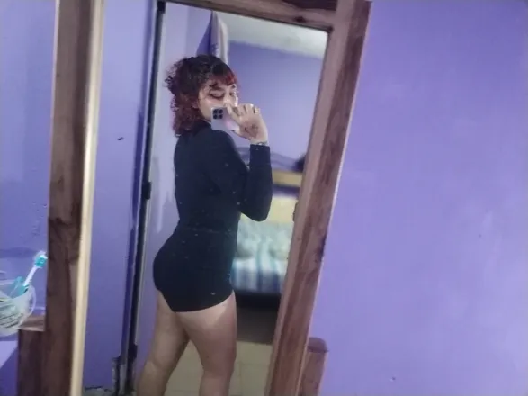 OnlyFans cuenta mystblue header 2