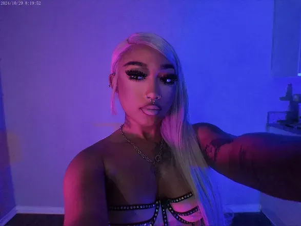 OnlyFans of youlovechina