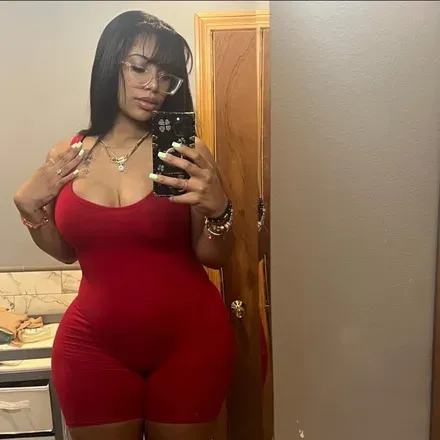 OnlyFans account  rayshaa avatar 1