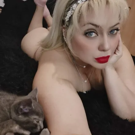 OnlyFans cuenta grecekelly header 2