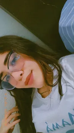 OnlyFans account  yiselmilk avatar 1