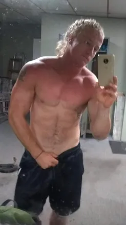 OnlyFans account  robman03 header 2