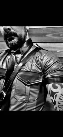 OnlyFans cuenta apolloleatherxxx header 2