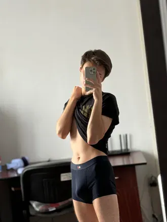 OnlyFans cuenta twinkbabyboy99 avatar 1