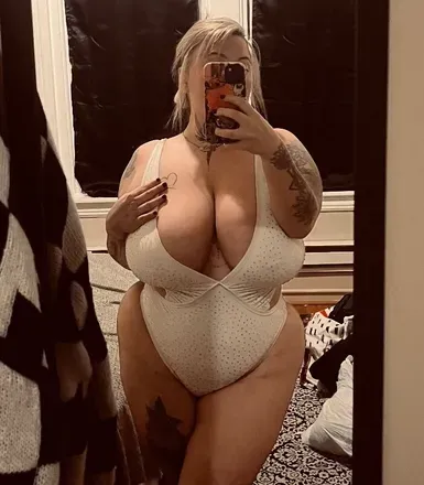OnlyFans cuenta lusciouslyss avatar 1