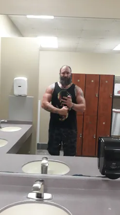 OnlyFans account  beardedgiant247 header 2
