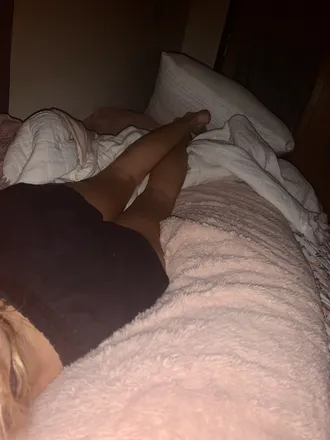 OnlyFans account  xoxoxovictoria header 2