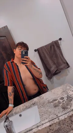 OnlyFans cuenta u223755671 header 2