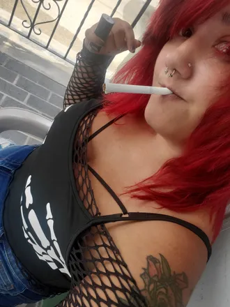 OnlyFans cuenta skullprincess24 header 2