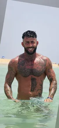 OnlyFans cuenta p33w33_69 avatar 1