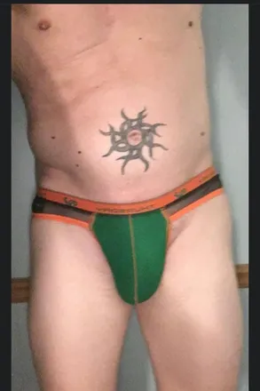 OnlyFans account  beach0331 header 2