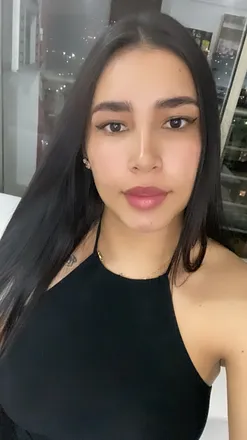 OnlyFans cuenta iza.k header 2