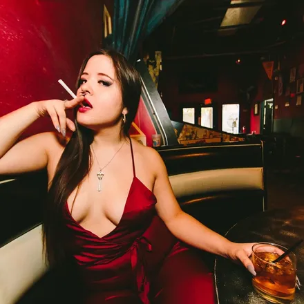 OnlyFans cuenta justviolet420 header 2