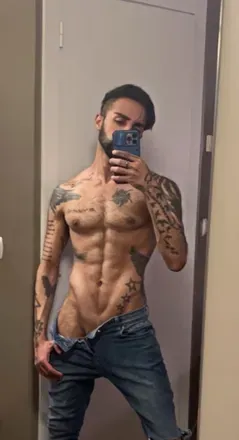 OnlyFans account  eslamx avatar 1
