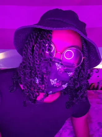 OnlyFans cuenta ember_saint_2 avatar 1