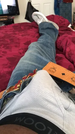 OnlyFans cuenta him4real header 2