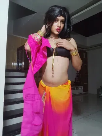 OnlyFans cuenta sissy_raagini_cd header 2