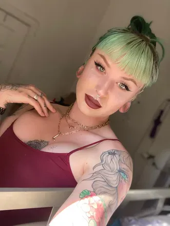 OnlyFans cuenta nsfwtsbrie avatar 1
