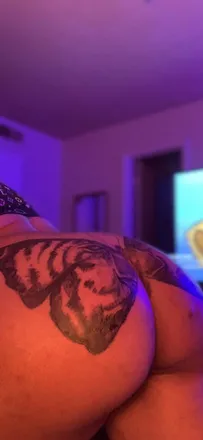 OnlyFans account  ediables header 2