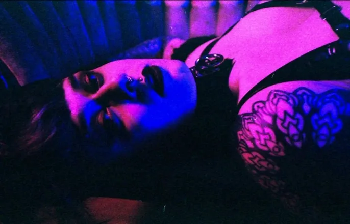 OnlyFans cuenta violetnocturnus header 2