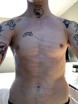 OnlyFans cuenta omgimwigs header 2