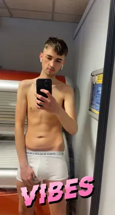OnlyFans cuenta tylert13295 avatar 1