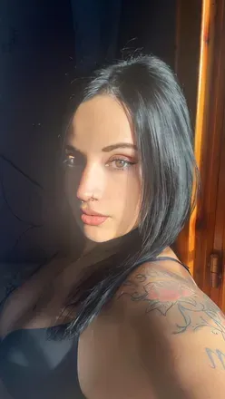 OnlyFans cuenta nessaaraara95 avatar 1