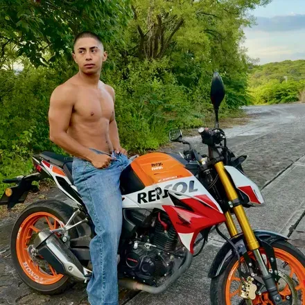 OnlyFans cuenta flaquithot7 avatar 1