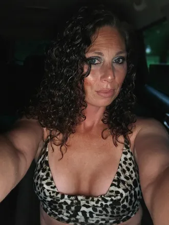 OnlyFans account  ryanmichelle header 2