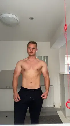 OnlyFans cuenta sexynathan95 avatar 1